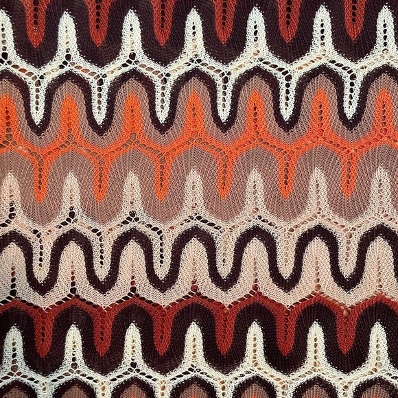 NWT Glamorous Knitted Dress with Alternating Earth Tone Pattern - Brown, Orange - Picture 4 of 4